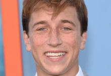 Skyler Gisondo Net Worth