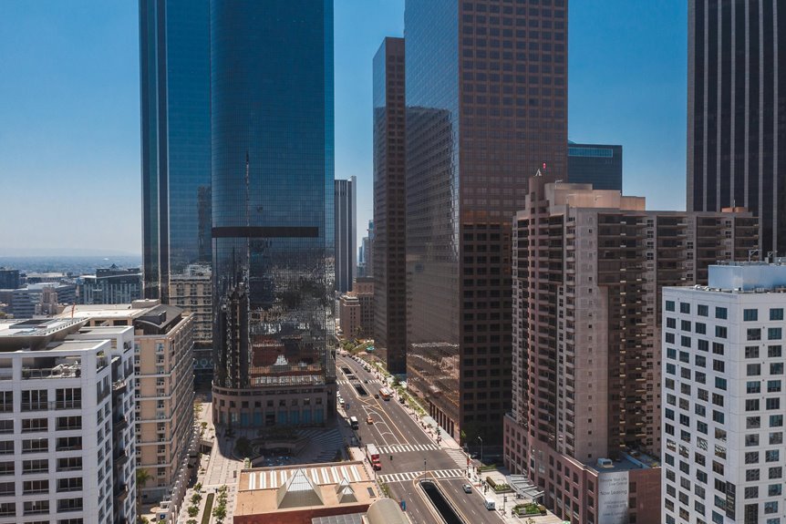 corporate expansion data records